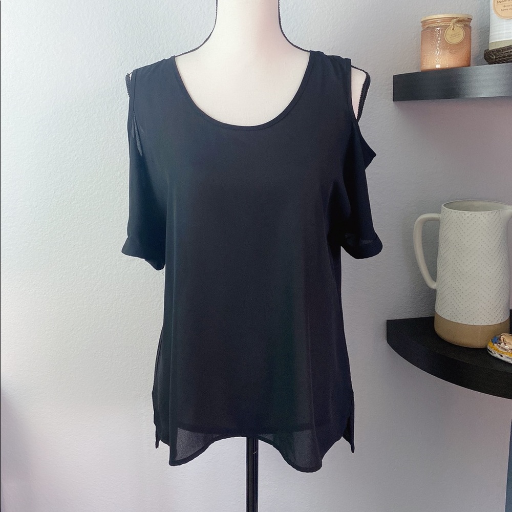 Velvet Torch Black Shoulder Cut-Off Blouse